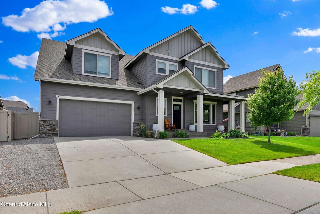 Photo of 1675 Bunting Ln, Post Falls, ID 83854 (MLS # 26-7679)