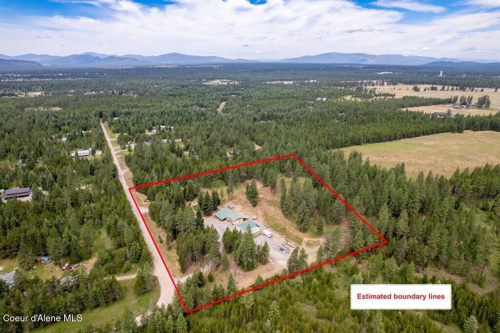 Photo of 8626 SON SHINE Way, Athol, ID 83801 (MLS # 25-6698)