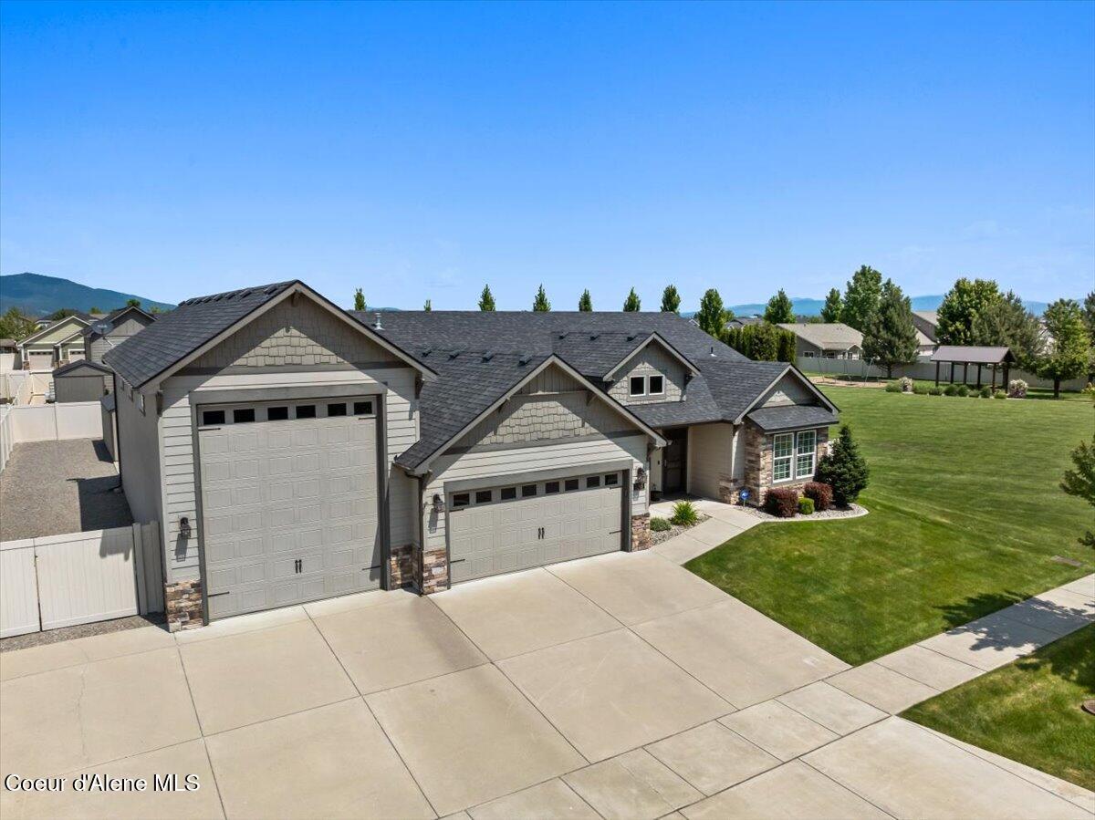3265 E Galway Cir, Post Falls, Idaho image 2