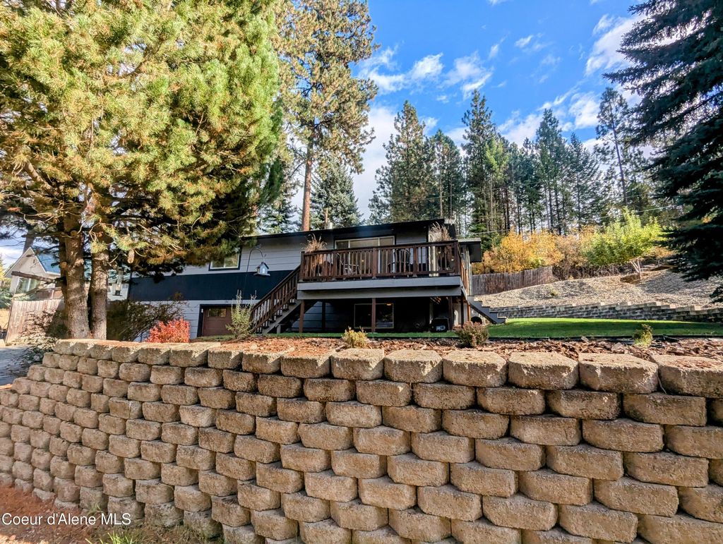 Photo of 190 Ragan Dr Dr, St. Maries, ID 83861 (MLS # 25-10398)