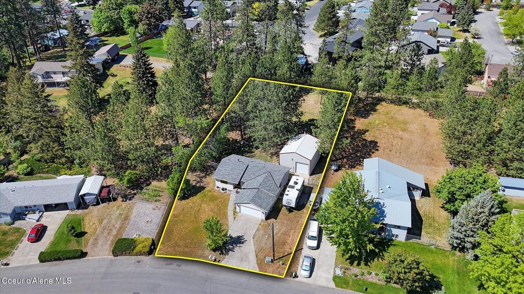 Photo of 1911 Sundance DR, Post Falls, ID 83854 (MLS # 26-4766)