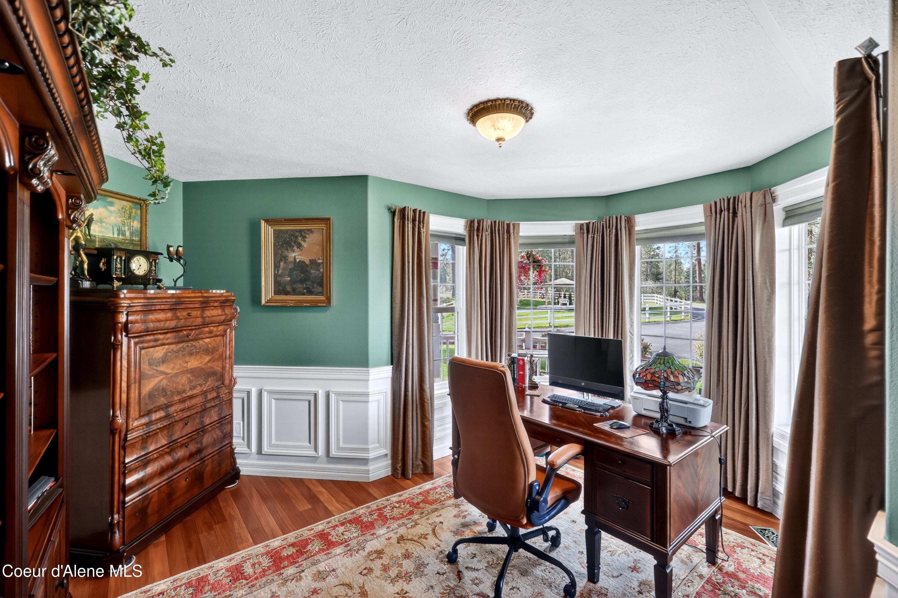 Medical Lake, Washington, 99022, United States, 5 Bedrooms Bedrooms, ,5 BathroomsBathrooms,Residential,Active,2043443