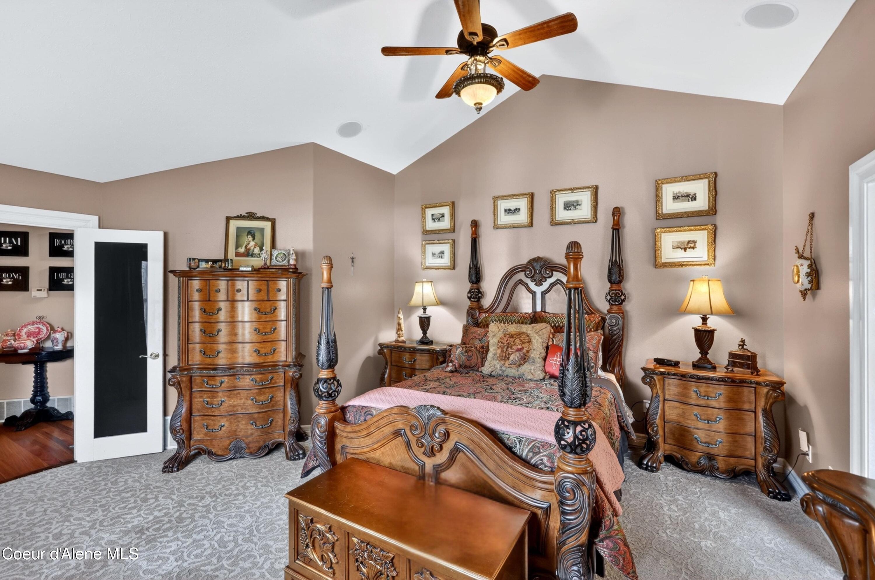 Medical Lake, Washington, 99022, United States, 5 Bedrooms Bedrooms, ,5 BathroomsBathrooms,Residential,Active,2043443