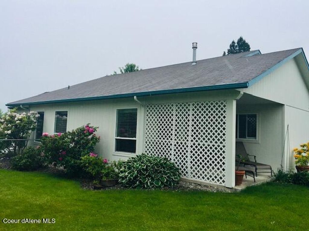 Photo of 1135 LEISURE Dr, Hayden, ID 83835 (MLS # 25-9993)