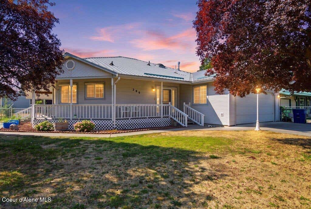 Photo of 206 11th AVE, Post Falls, ID 83854 (MLS # 26-8760)