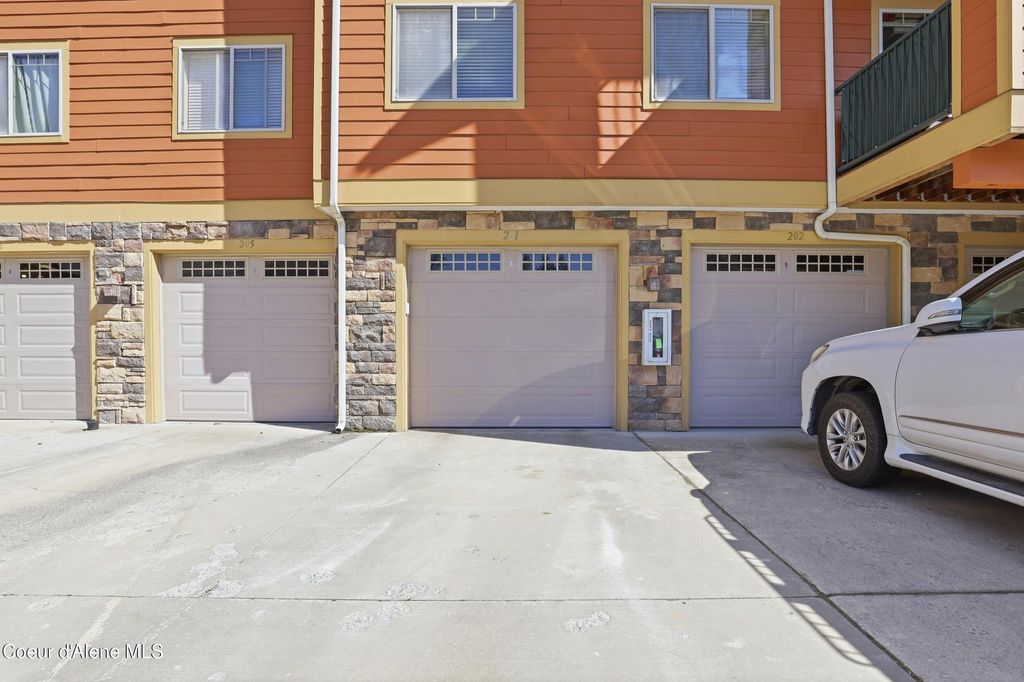 Photo of 6800 Spurwing Loop #202, Coeur dAlene, ID 83815 (MLS # 26-3744)