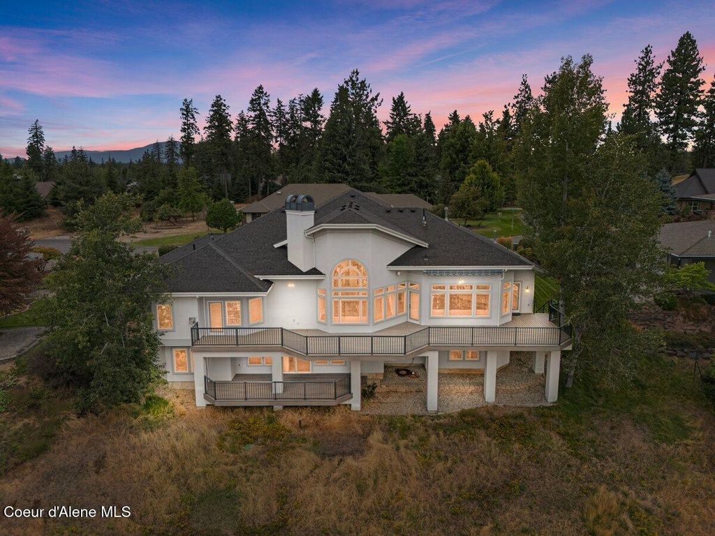 Photo of 4078 BURCHELL Dr, Hayden, ID 83835 (MLS # 25-10399)