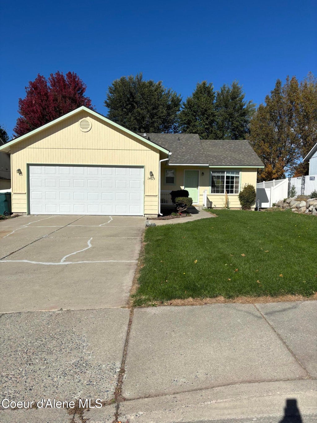 Photo of 1465 STOCKMAN AVE, Post Falls, ID 83854 (MLS # 26-10211)