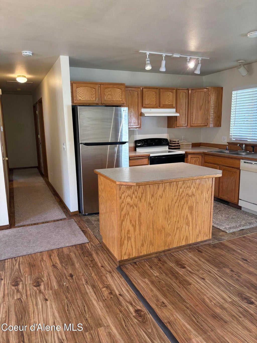 Photo of 1465 STOCKMAN AVE, Post Falls, ID 83854 (MLS # 26-10211)