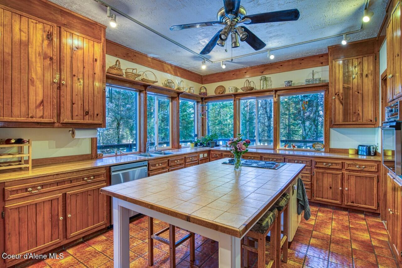 154 Heslop Road, Mountain Top, Texas image 12