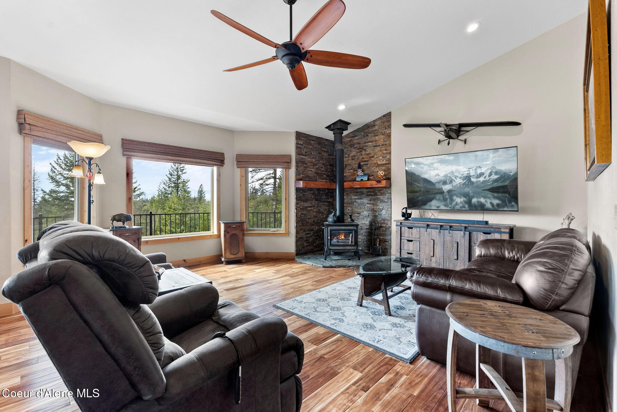 422 Lightning Peak Rd, Sandpoint, Idaho image 17