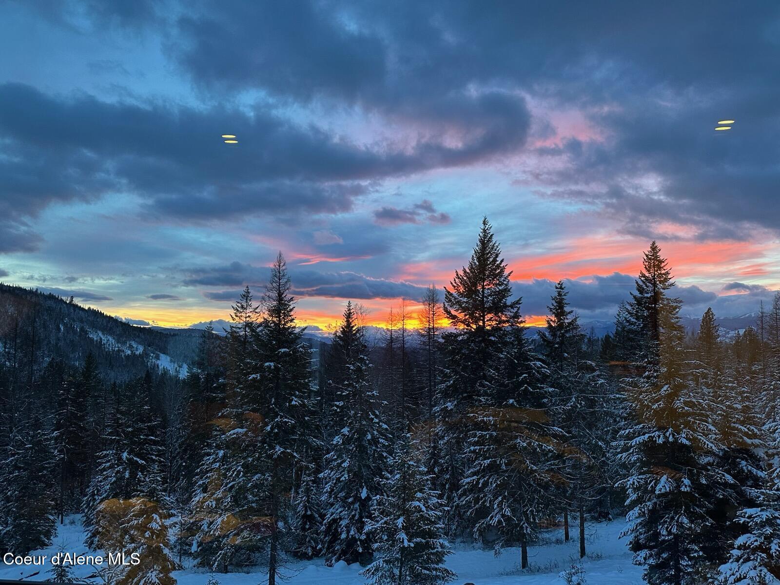 422 Lightning Peak Rd, Sandpoint, Idaho image 4