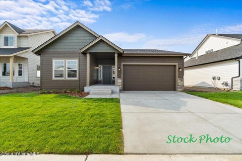 Photo of 1139 Jersey St, Sandpoint, ID 83864 (MLS # 26-9424)