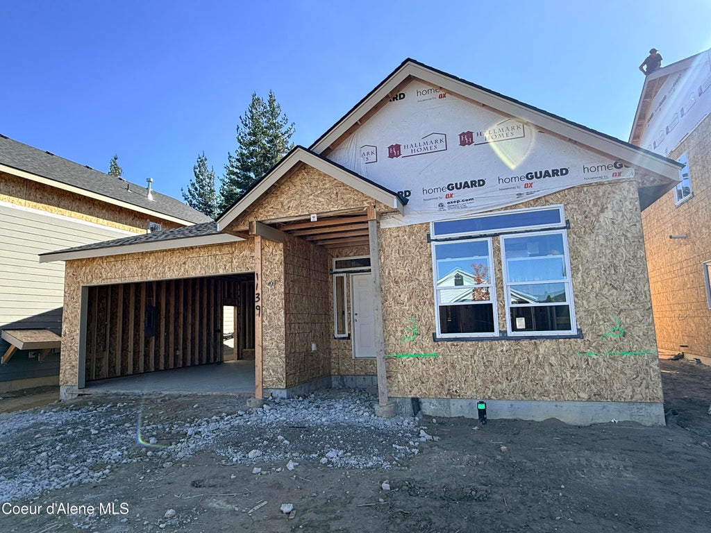 Photo of 1139 Jersey St, Sandpoint, ID 83864 (MLS # 26-9424)