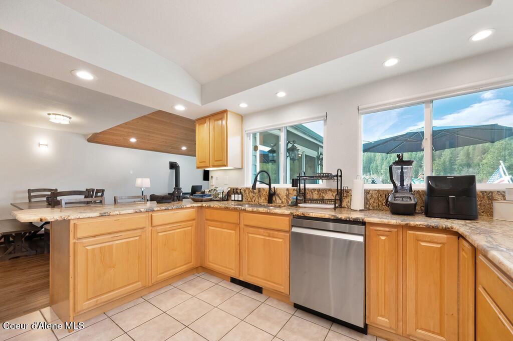 1078 W Peninsula Dr, Coeur d'Alene, Texas image 14
