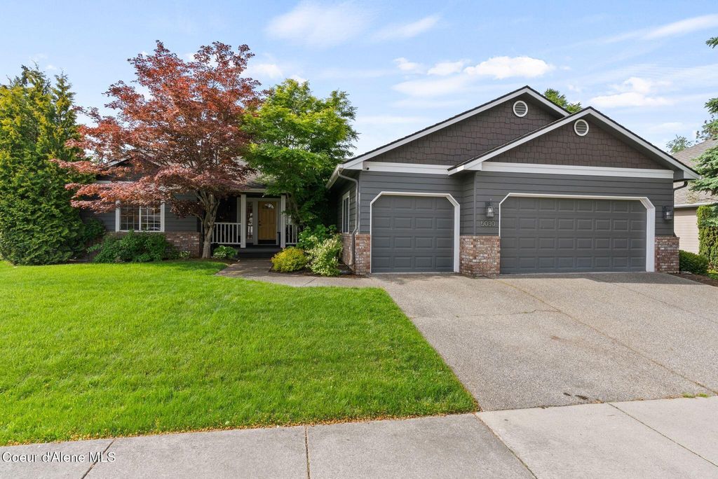 Photo of 5030 Frazier Dr, Post Falls, ID 83854 (MLS # 26-2475)