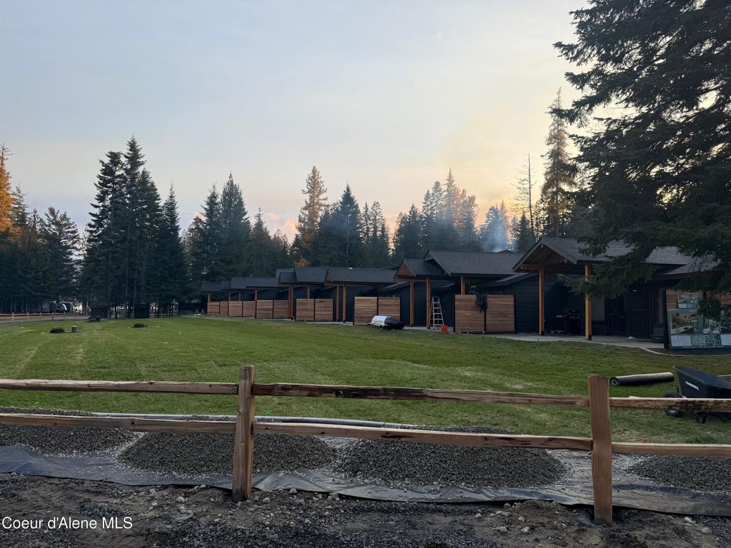 Photo of 45 Rebecca Ln, Nordman, ID 83848 (MLS # 25-10883)