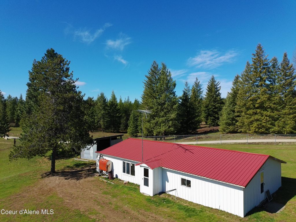 Photo of 509 Doris Ln, Oldtown, ID 83822 (MLS # 26-3625)