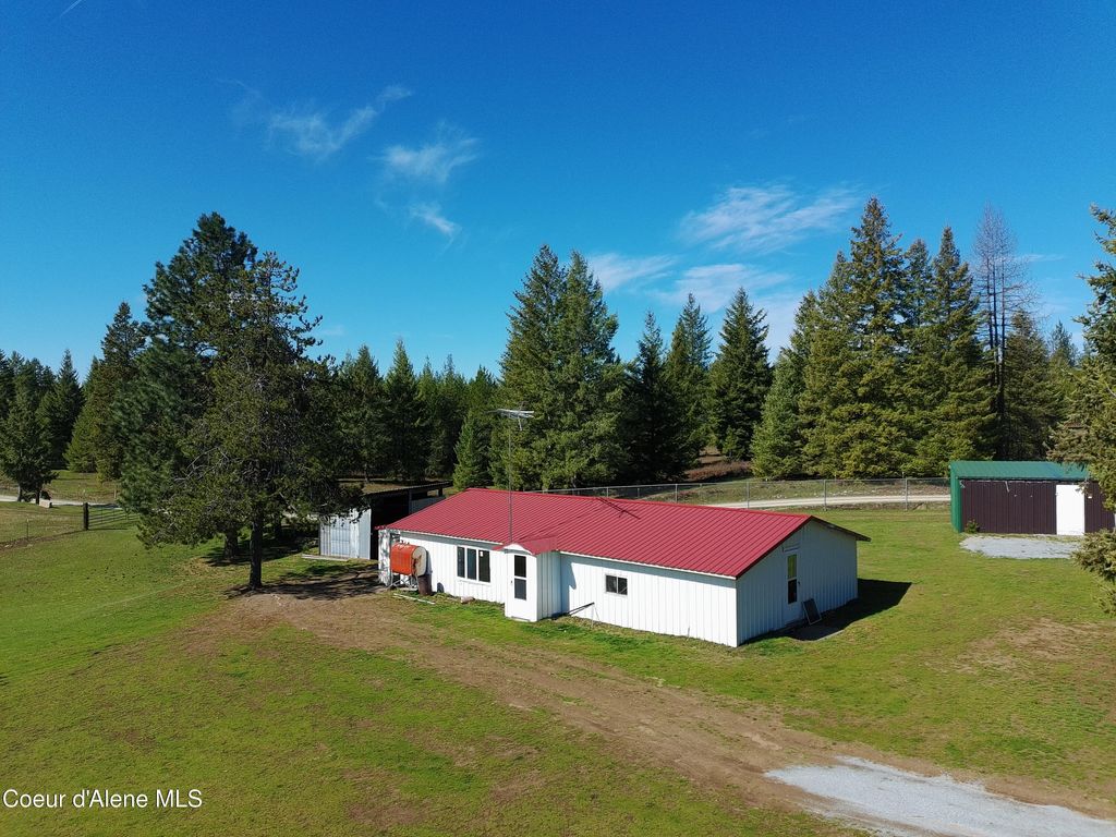 Photo of 509 Doris Ln, Oldtown, ID 83822 (MLS # 26-3625)
