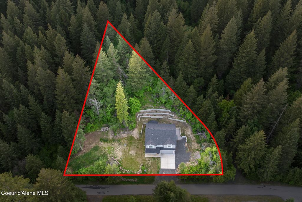 Photo of 21714 Lakeview Dr, Worley, ID 83876 (MLS # 26-4874)