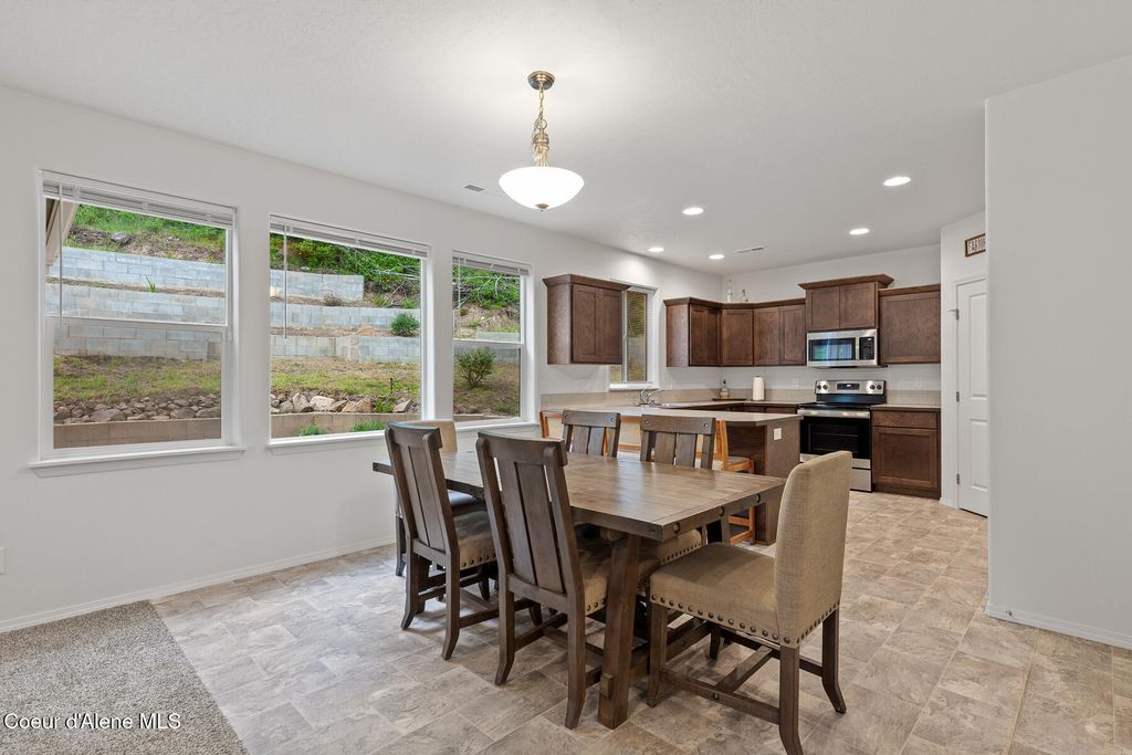 Photo of 21714 Lakeview Dr, Worley, ID 83876 (MLS # 26-4874)