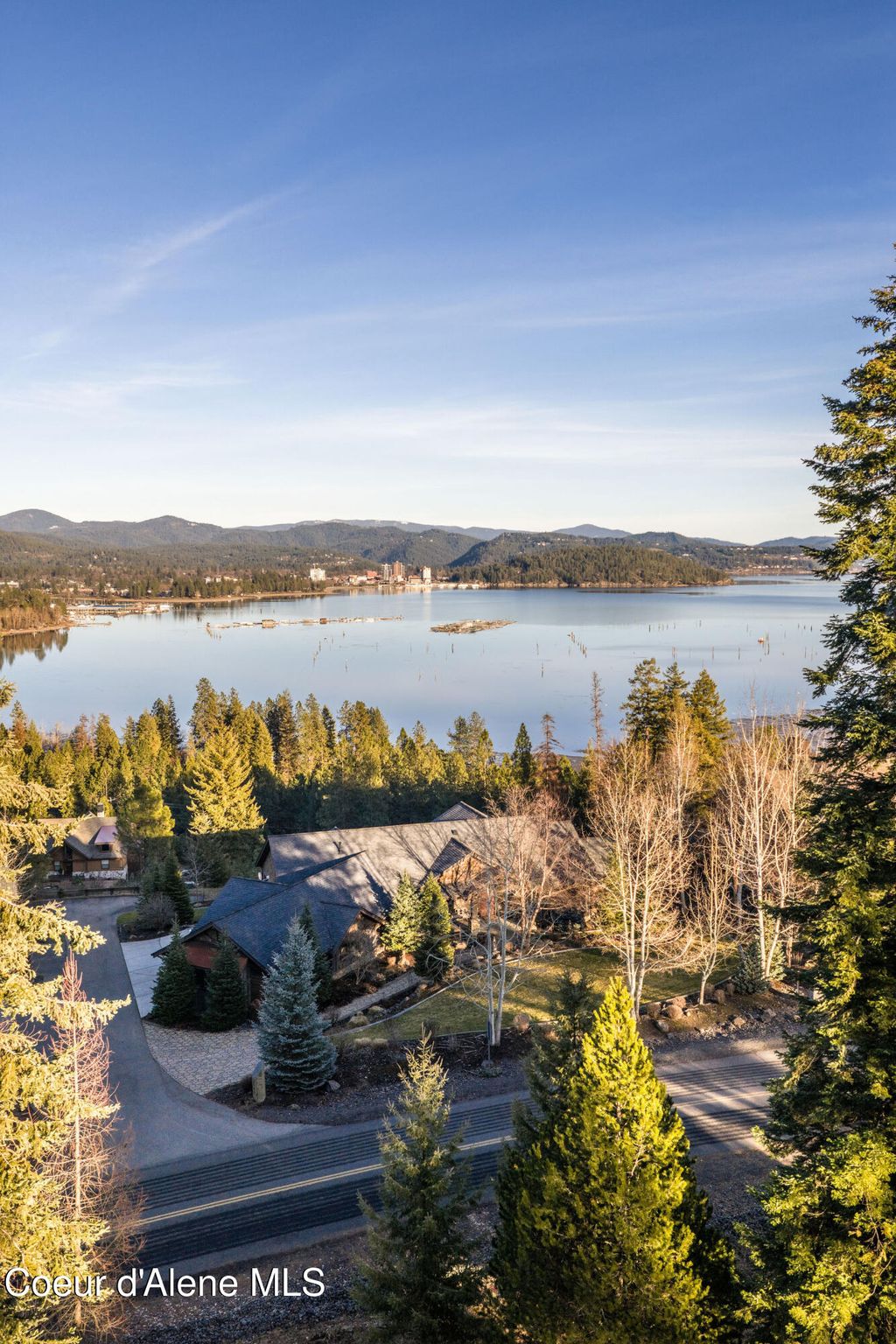 Photo of 2066 Espinazo Dr, Coeur dAlene, ID 83814 (MLS # 26-1304)