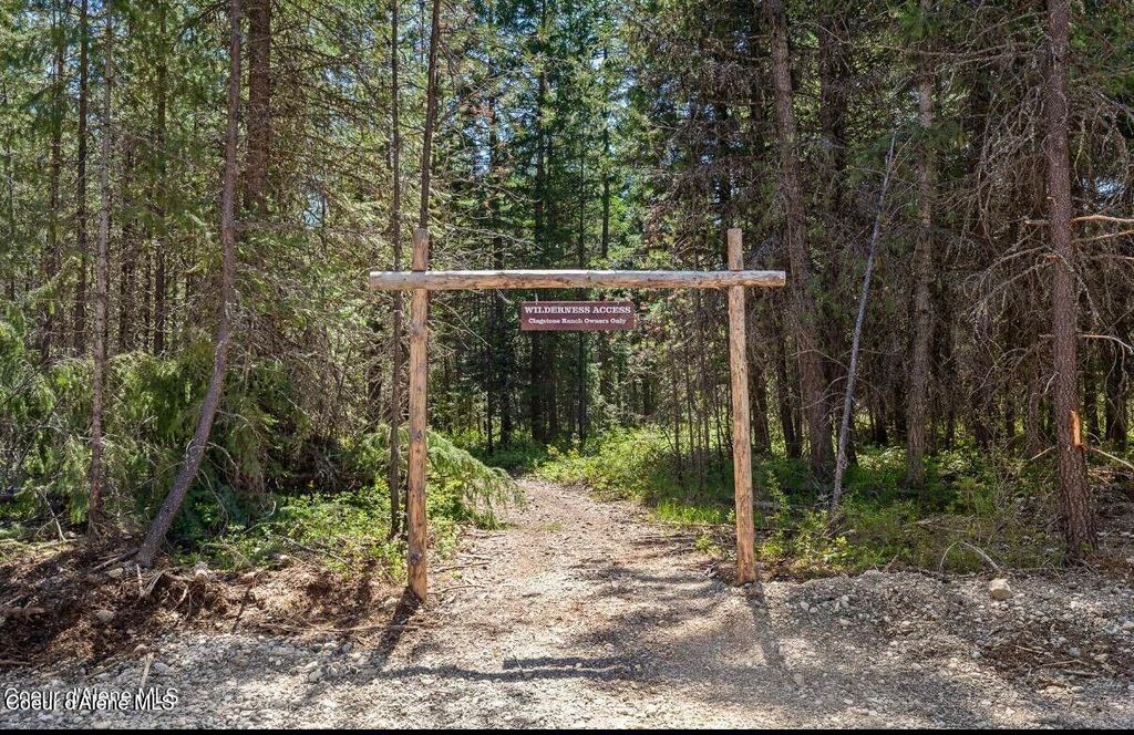 Photo of 78 Wyatt Ln, Spirit Lake, ID 83869 (MLS # 25-8345)