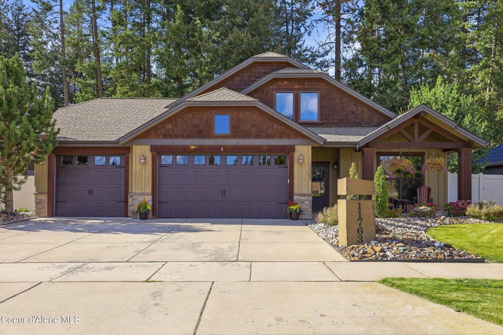 Photo of 11763 Rocking R Rd, Hayden, ID 83835 (MLS # 26-9865)