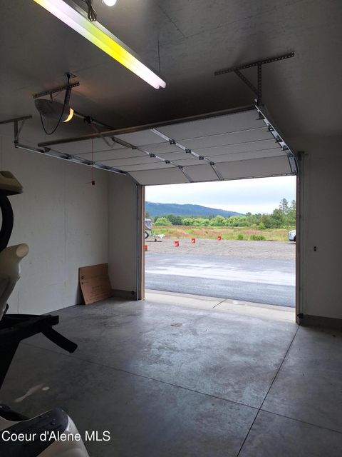 Photo of 946 Chatwold RD #Unit G, Bldg 2, Blanchard, ID 83804 (MLS # 26-5910)
