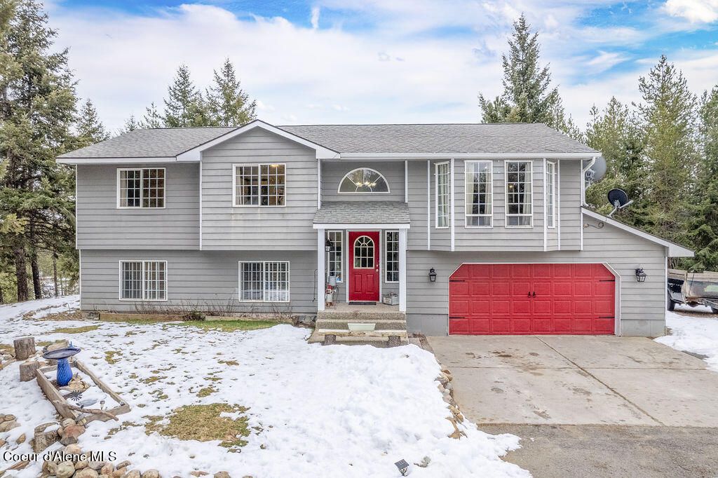 Photo of 34517 Hayden Dr, Spirit Lake, ID 83869 (MLS # 26-652)