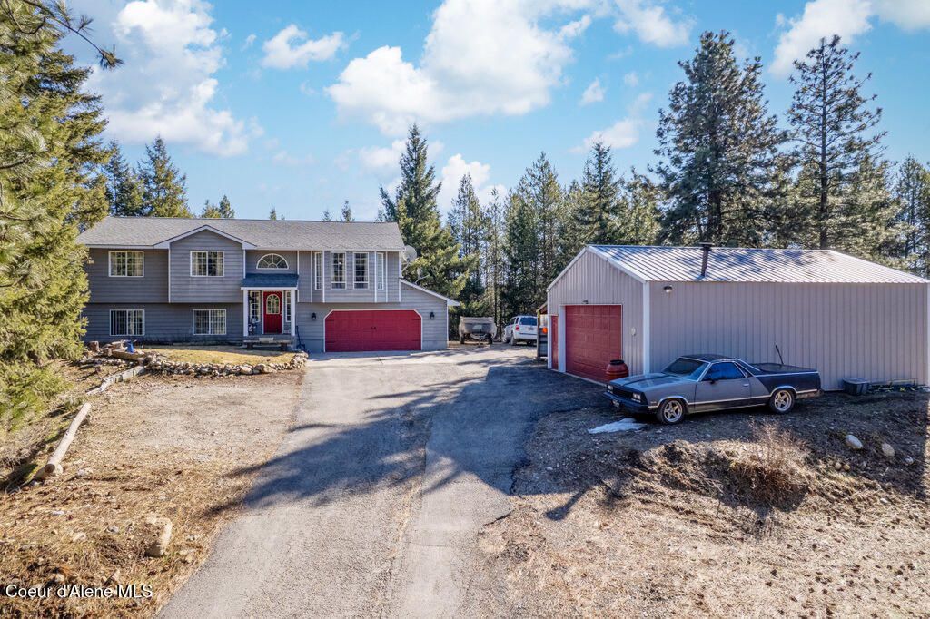 Photo of 34517 Hayden Dr, Spirit Lake, ID 83869 (MLS # 26-652)