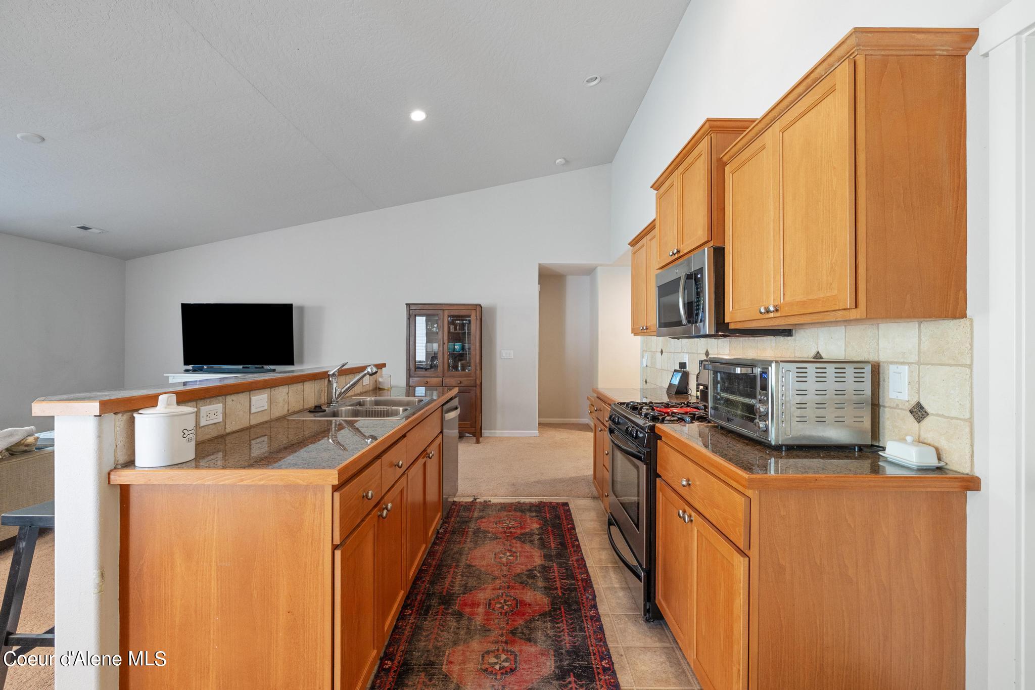 Post Falls, Idaho 83854, United States, 3 Bedrooms Bedrooms, ,2 BathroomsBathrooms,Residential,Pending,41230