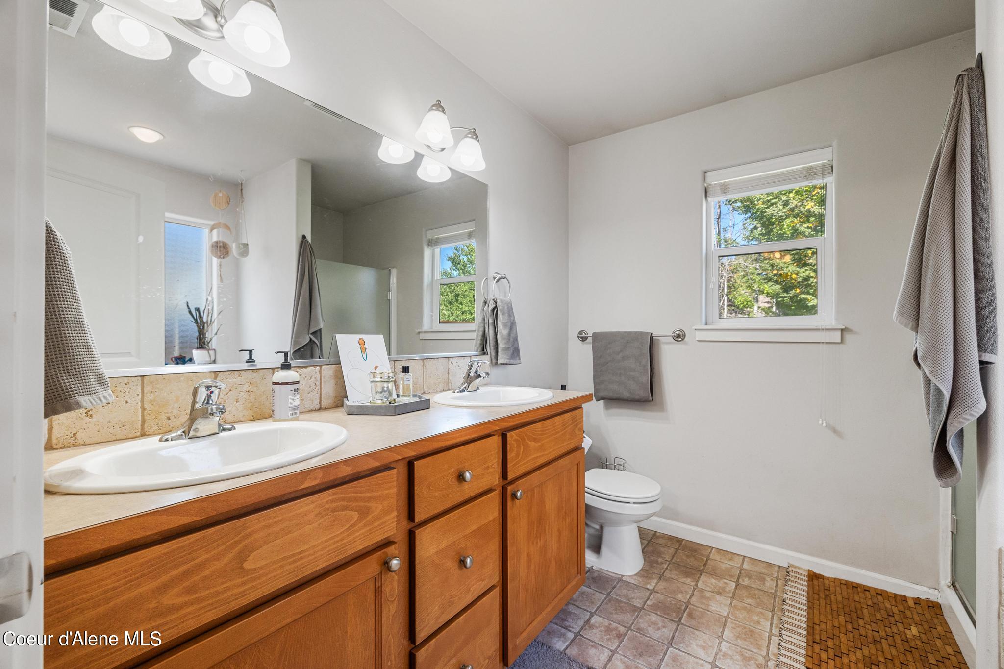 Post Falls, Idaho 83854, United States, 3 Bedrooms Bedrooms, ,2 BathroomsBathrooms,Residential,Pending,41230