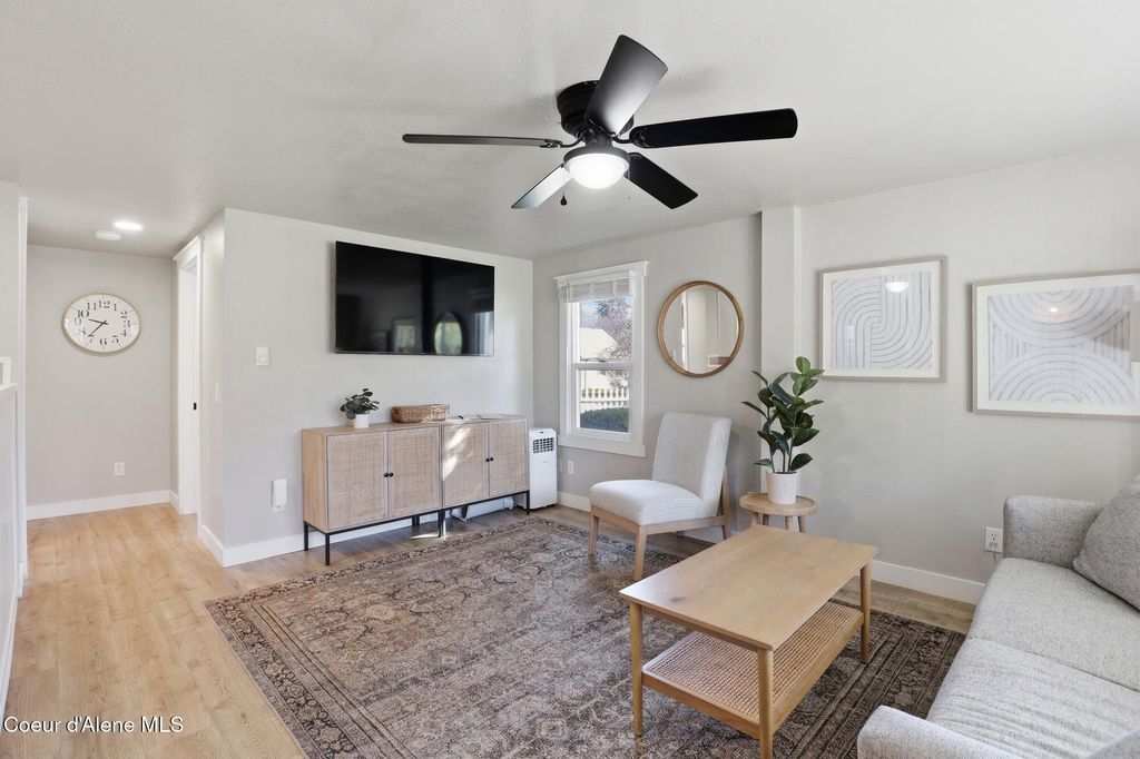 Photo of 1511 Mullan Ave, Coeur dAlene, ID 83814 (MLS # 26-3304)