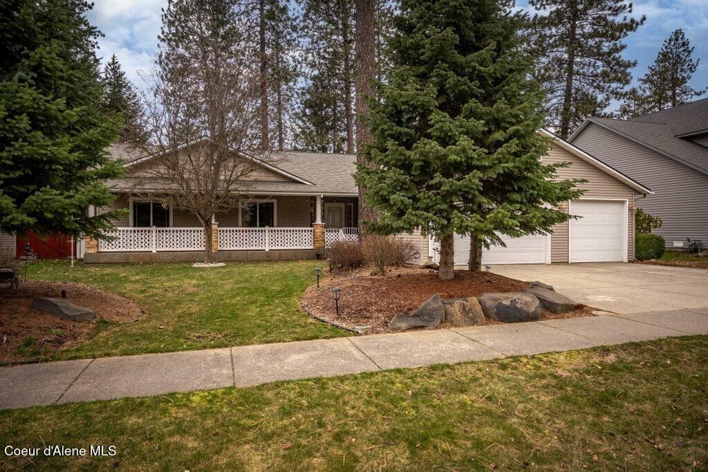 Photo of 3953 19th St, Coeur dAlene, ID 83815 (MLS # 26-2192)