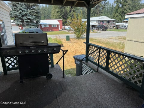 Mobile Home For Sale - 361 Gregory St<br/> Priest River, ID 83856