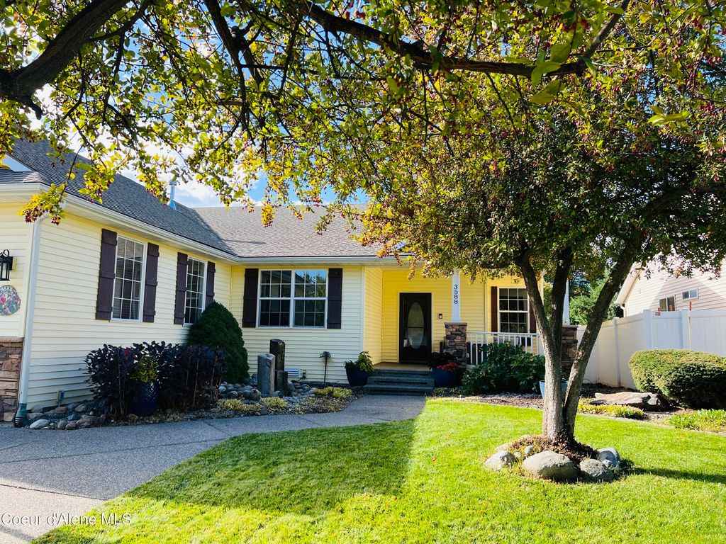 Photo of 3588 LOXTON Loop, Coeur dAlene, ID 83815 (MLS # 25-10210)