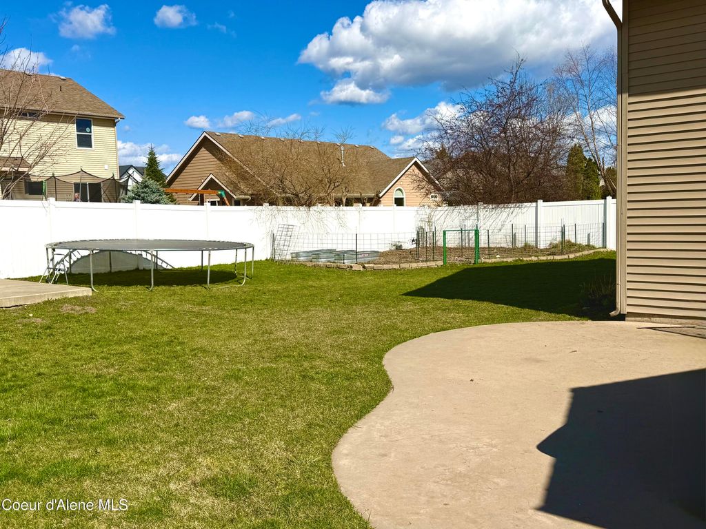 Photo of 2887 Cranberry Ave, Hayden, ID 83835 (MLS # 26-3150)