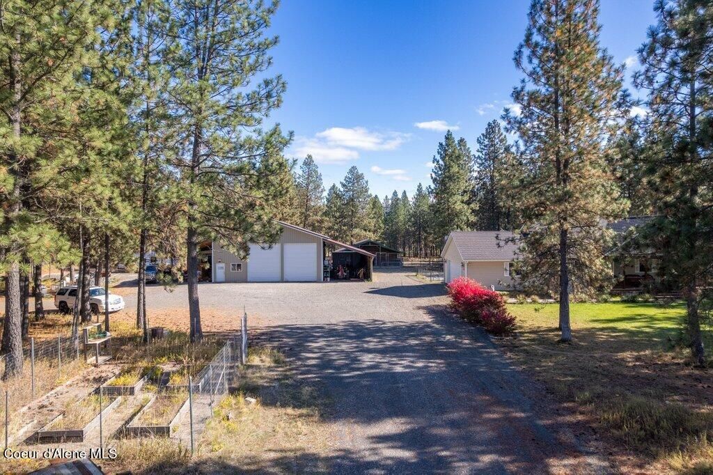 Photo of 4308 Rosemont Dr, Athol, ID 83801 (MLS # 25-10300)