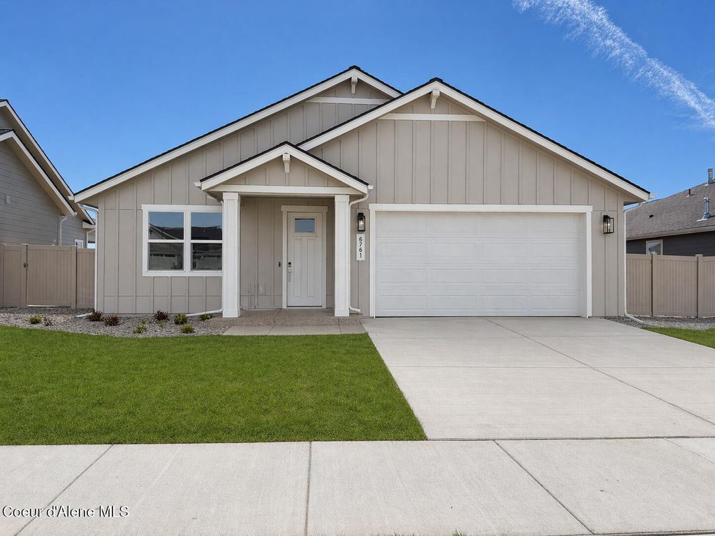 Photo of 6761 Coeur Terre Blvd, Coeur dAlene, ID 83815 (MLS # 26-4361)