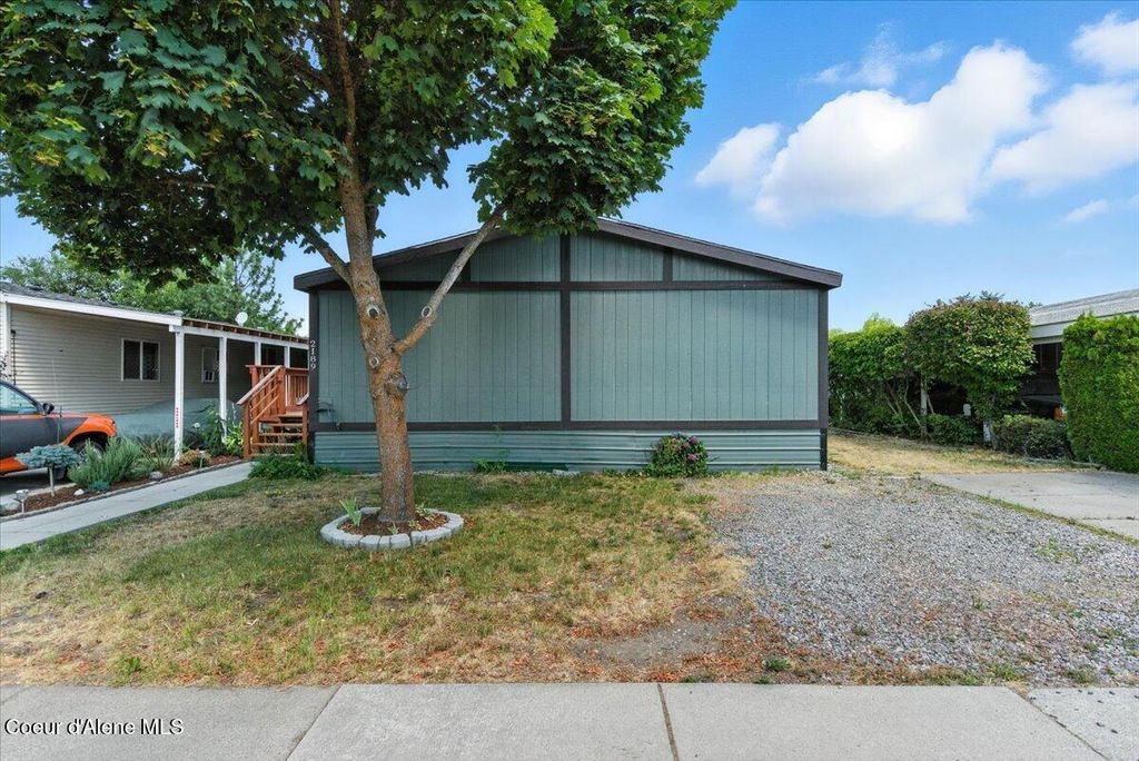 Photo of 2189 YORKSHIRE Ave, Coeur dAlene, ID 83815 (MLS # 25-7360)