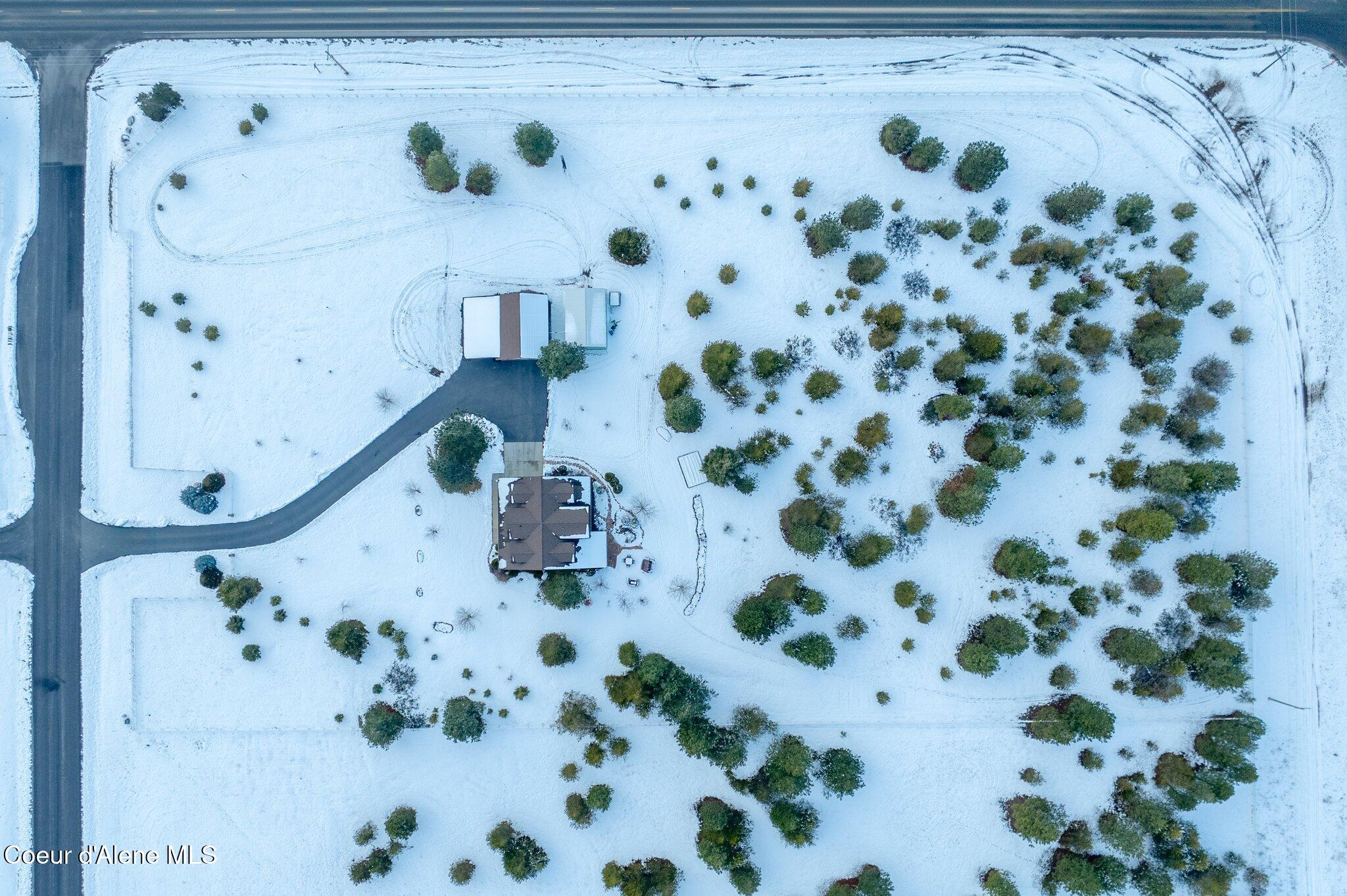 30259 N Sienna Loop, Athol, Idaho image 35