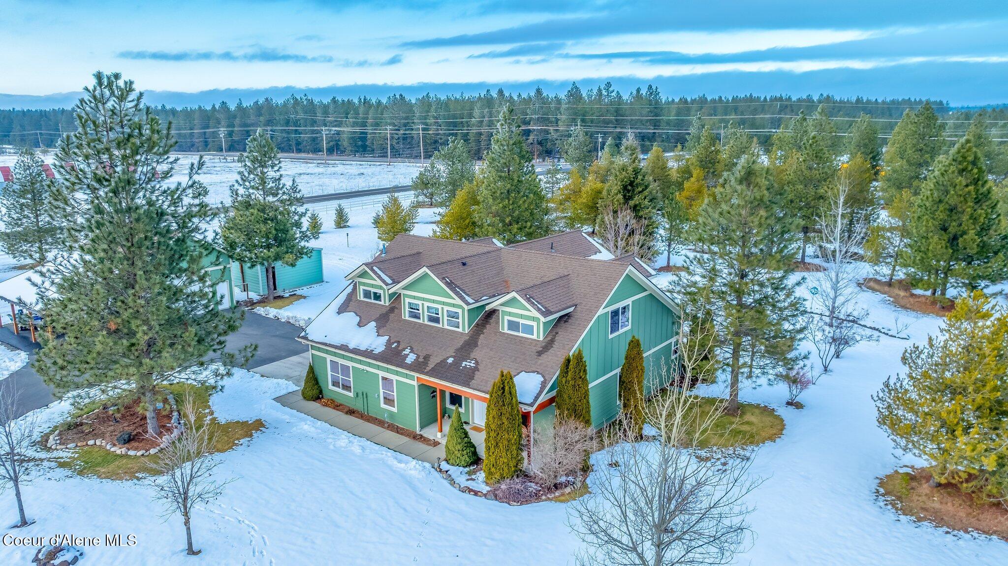 30259 N Sienna Loop, Athol, Idaho image 2