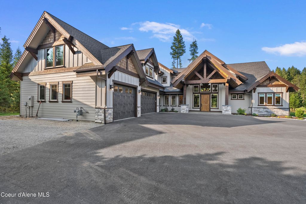 Photo of 1159 AMULET Cir, Rathdrum, ID 83858 (MLS # 25-9015)