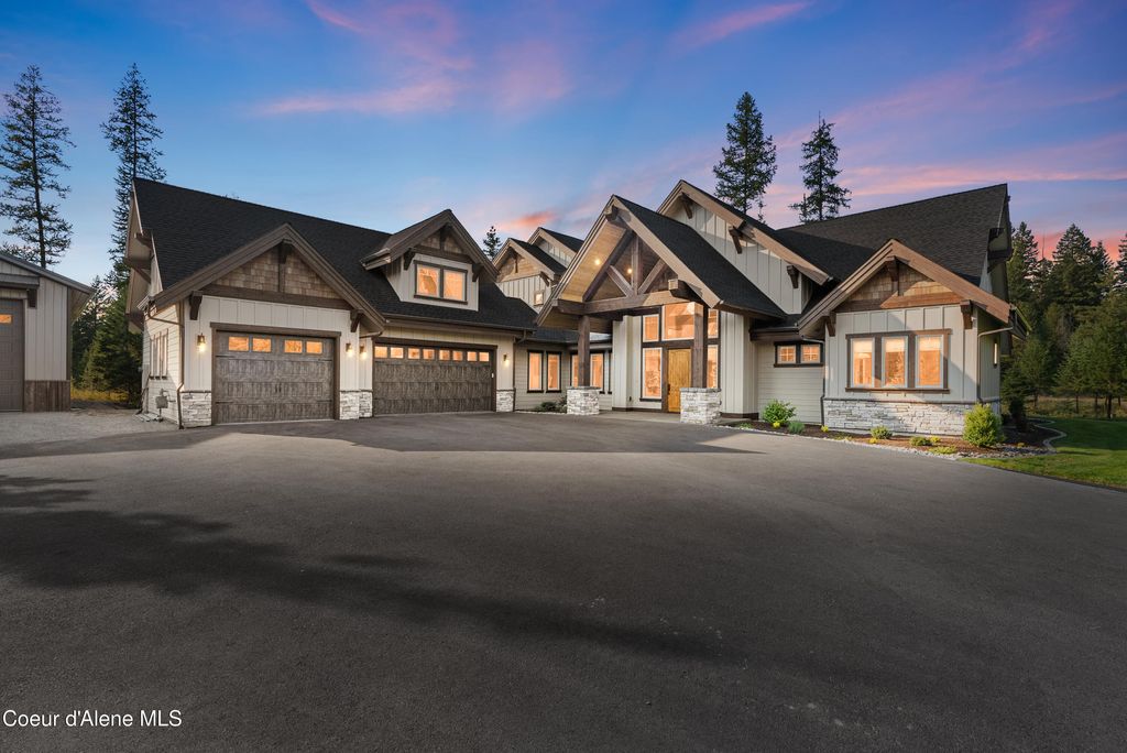 Photo of 1159 AMULET Cir, Rathdrum, ID 83858 (MLS # 25-9015)