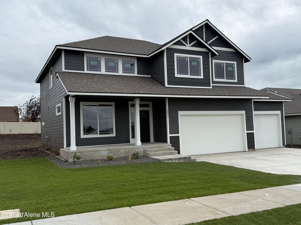Photo of 4255 Arrowleaf Loop, Post Falls, ID 83854 (MLS # 25-10268)