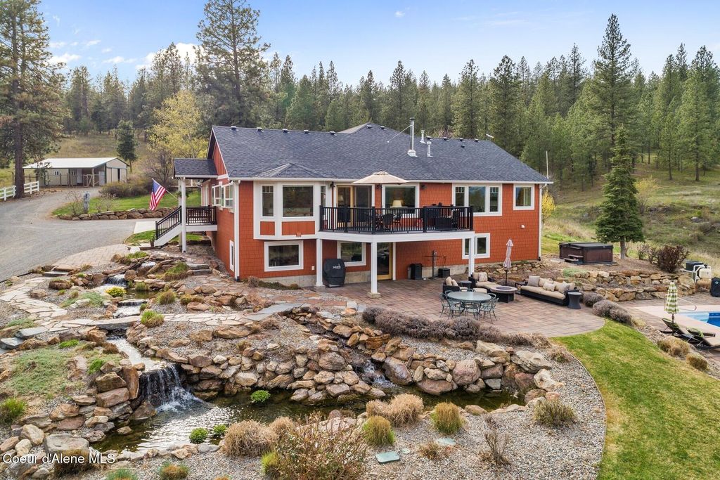 Photo of 710 Idaho Rd, Liberty Lake, WA 99019 (MLS # 25-9877)