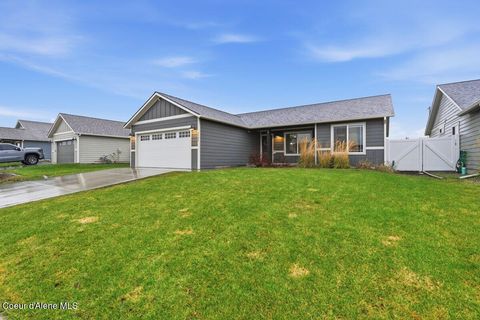 Photo of 8562 Seed Ave, Rathdrum, ID 83858 (MLS # 25-11597)