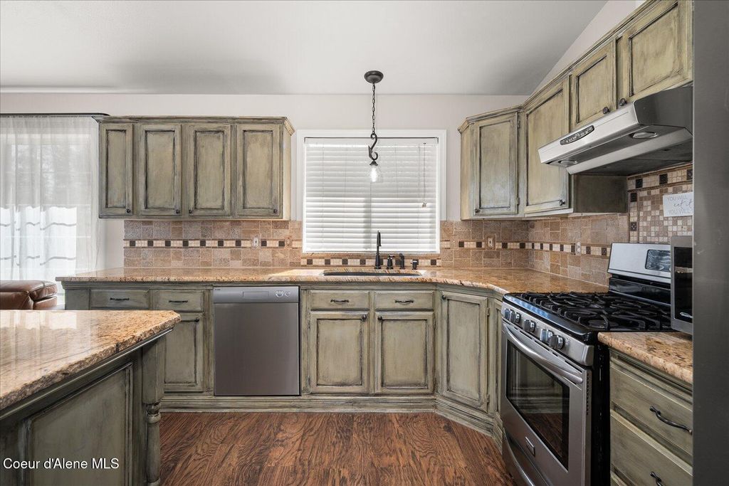 Photo of 2531 Titleist Way, Post Falls, ID 83854 (MLS # 26-2768)