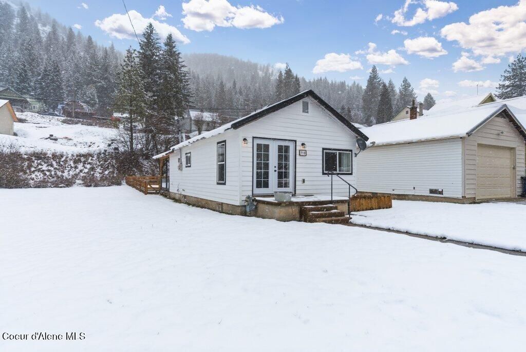 Photo of 713 Earle, Mullan, ID 83846 (MLS # 26-2235)